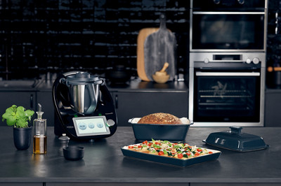 Thermomix® TM6 Limited Edition: Das Multitalent erstrahlt in edlem Schwarz