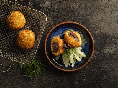 04 Gebackene Polentaknoedel mit Rindsragout c Vorwerk