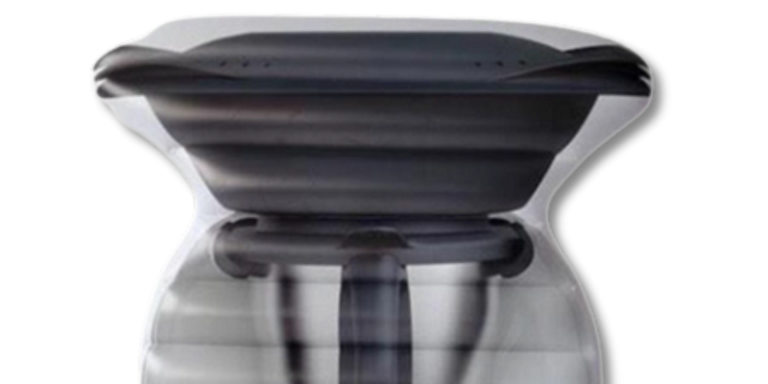 Thermomix TM6 mit Varoma Aufsatz von oben auf weißem Hintergrund dargestellt