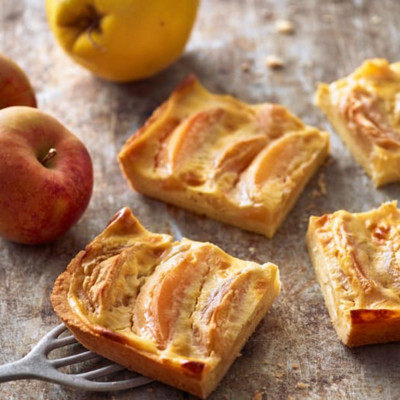 Apfel-Quitten-Blechkuchen