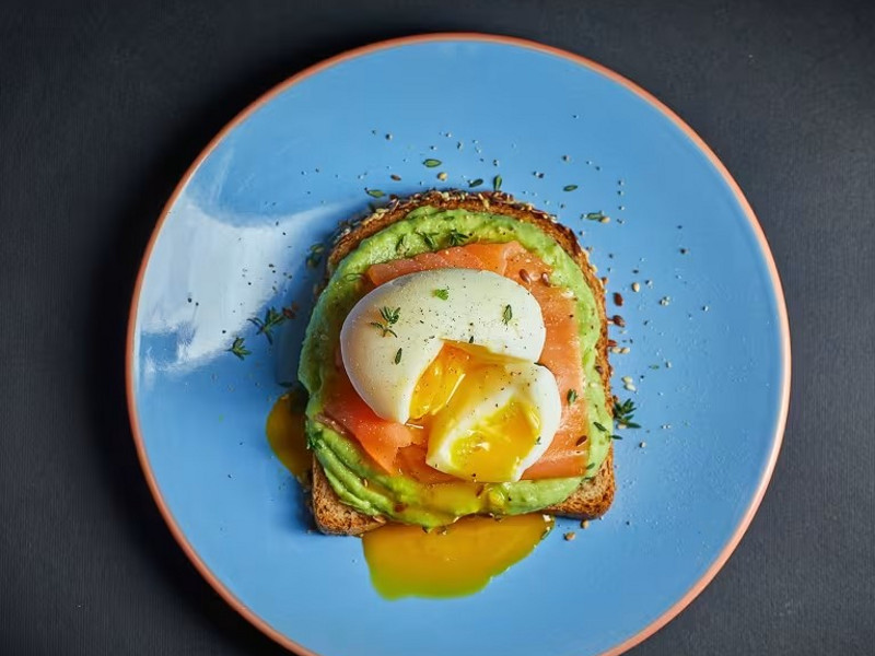Scopri come preparare l’avocado toast con Bimby®.