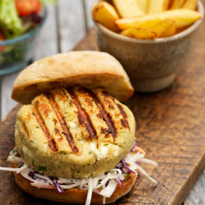 Bohnen-Feta-Burger