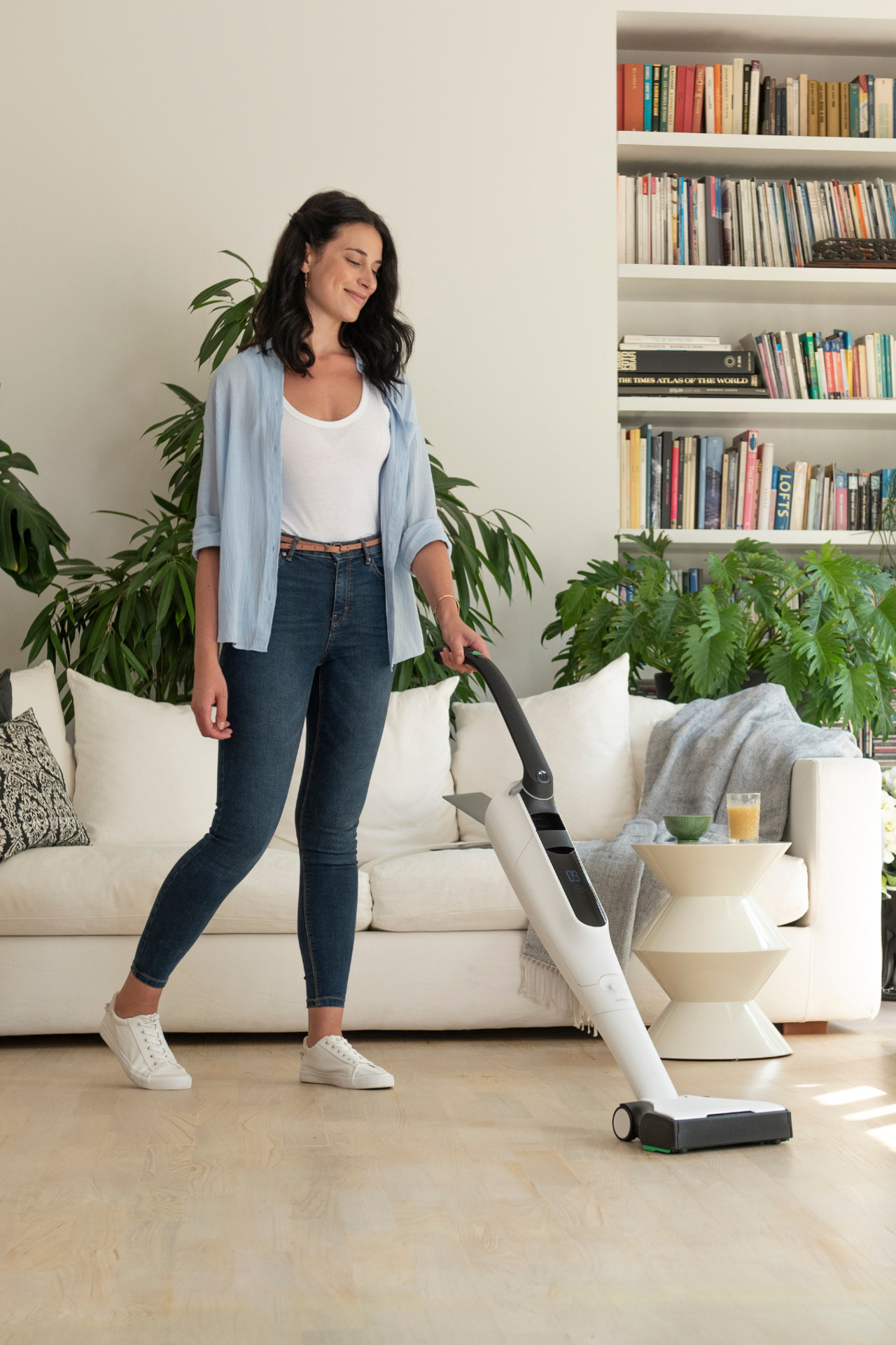 Cleaning with Folletto