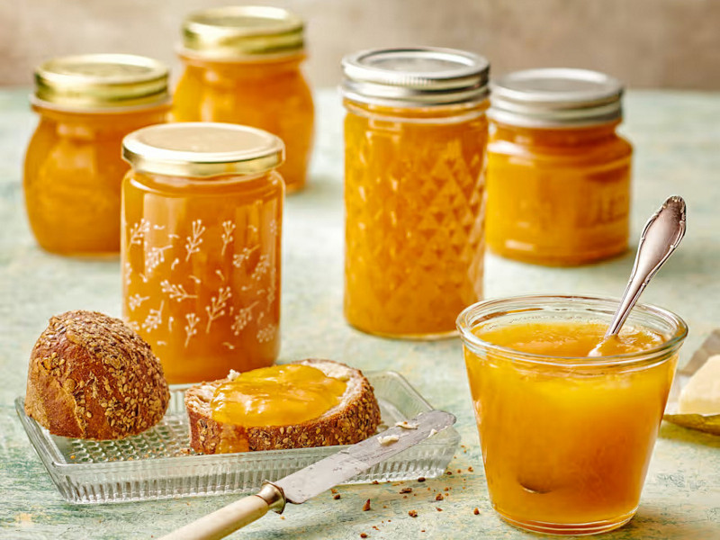 Scopri tutti i metodi per sanificare i vasetti per le tue marmellate e conserve e per lo yogurt home-made. 