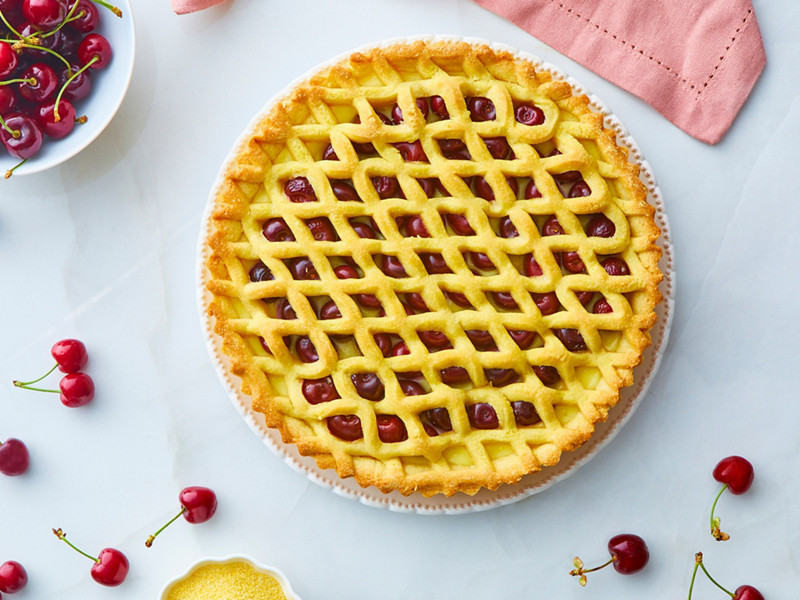 La crostata è un’idea e anche molto pratica da portare in giro come merenda per i più piccoli