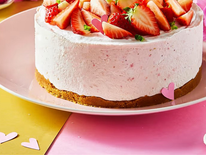 Vediamo insieme come preparare la Cheesecake alle fragole con Bimby®