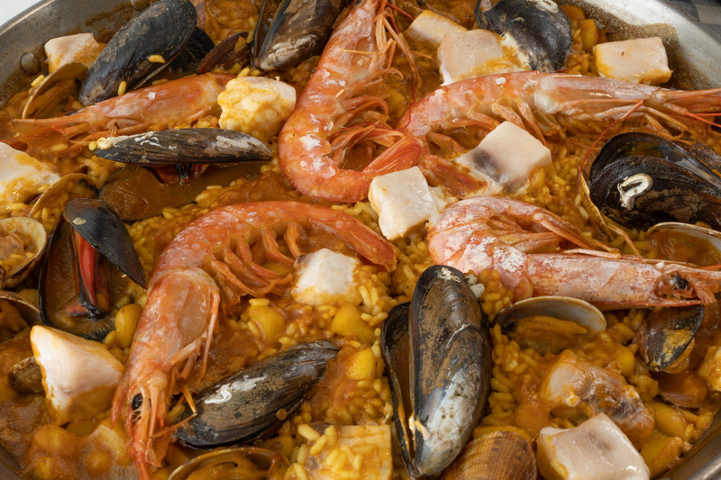 Es arroz con marisco  2 