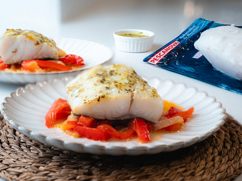 Bacalao con pimiento al estilo mediterraneo