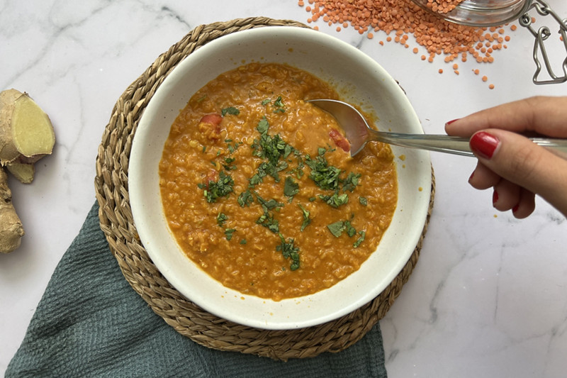 Ensalada de garbanzos con aliño de yogurt