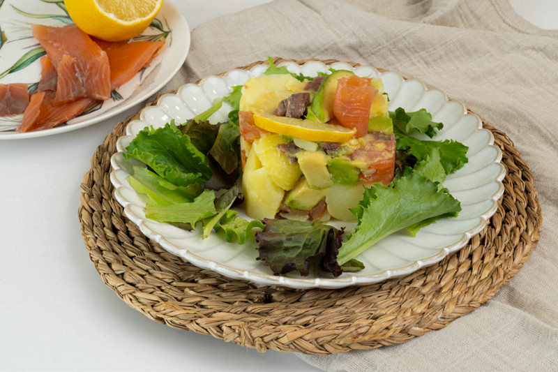 Ensalada de patata y salmón