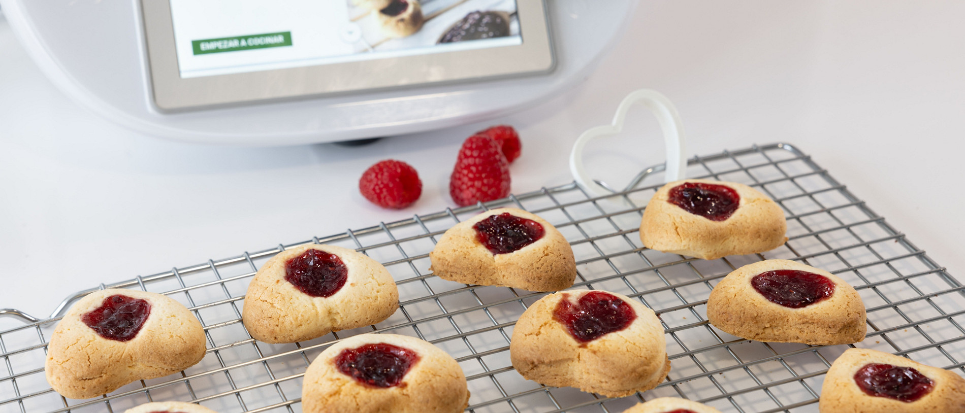Galletas con corazón de mermelada 