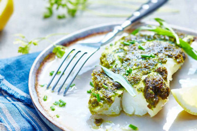 Merluza con costra de hierbas