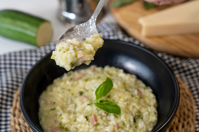 Pizza con verduras hecha con Thermomix y utilizando el Accesorio Cortador de Thermomix