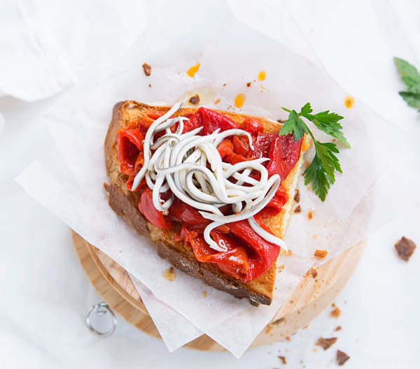 Es showcooking de pinchos