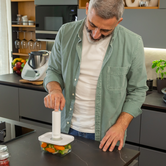 Boîte de stockage de nourriture sous vide avec pompe à vide