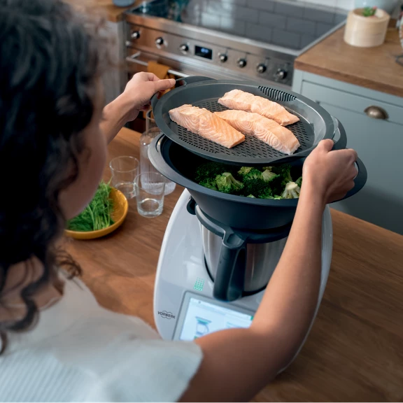Thermomix tm6 comme neuf très peu servi - Électroménager