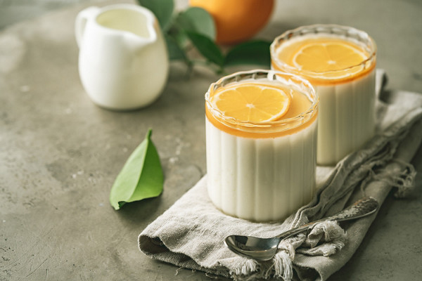 Panna Cotta au coulis orange réalisée au robot pâtissier Thermomix