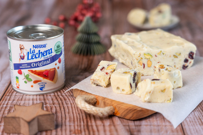 Fudge blanco con pistachos