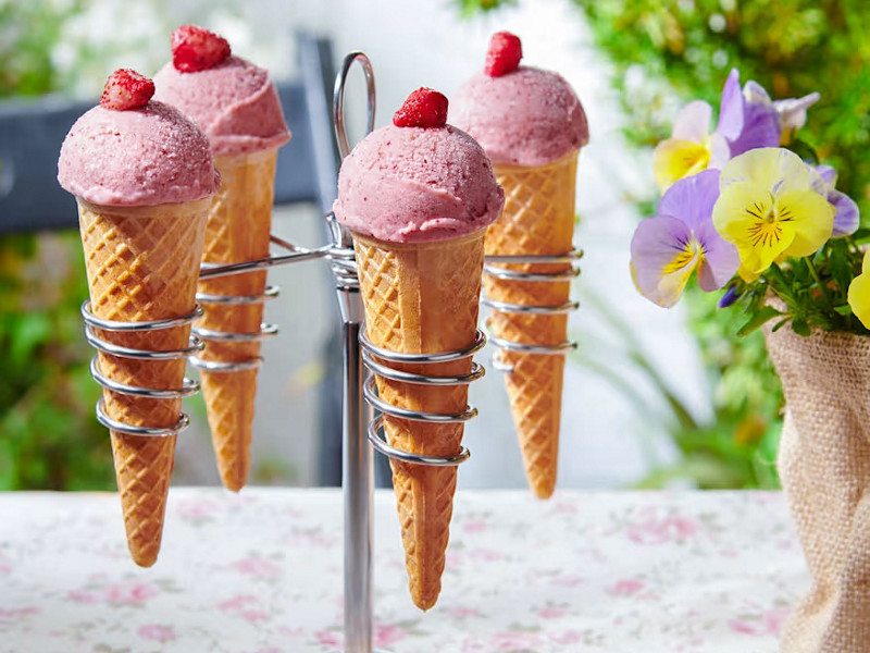 Scopri i consigli per preparare con Bimby un ottimo gelato fatto in casa in poco tempo.