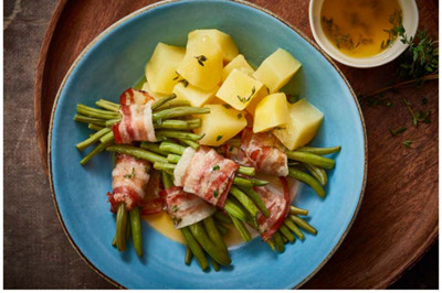 Green bean bundles potatoes and thyme butter ID80521 landscape lpr