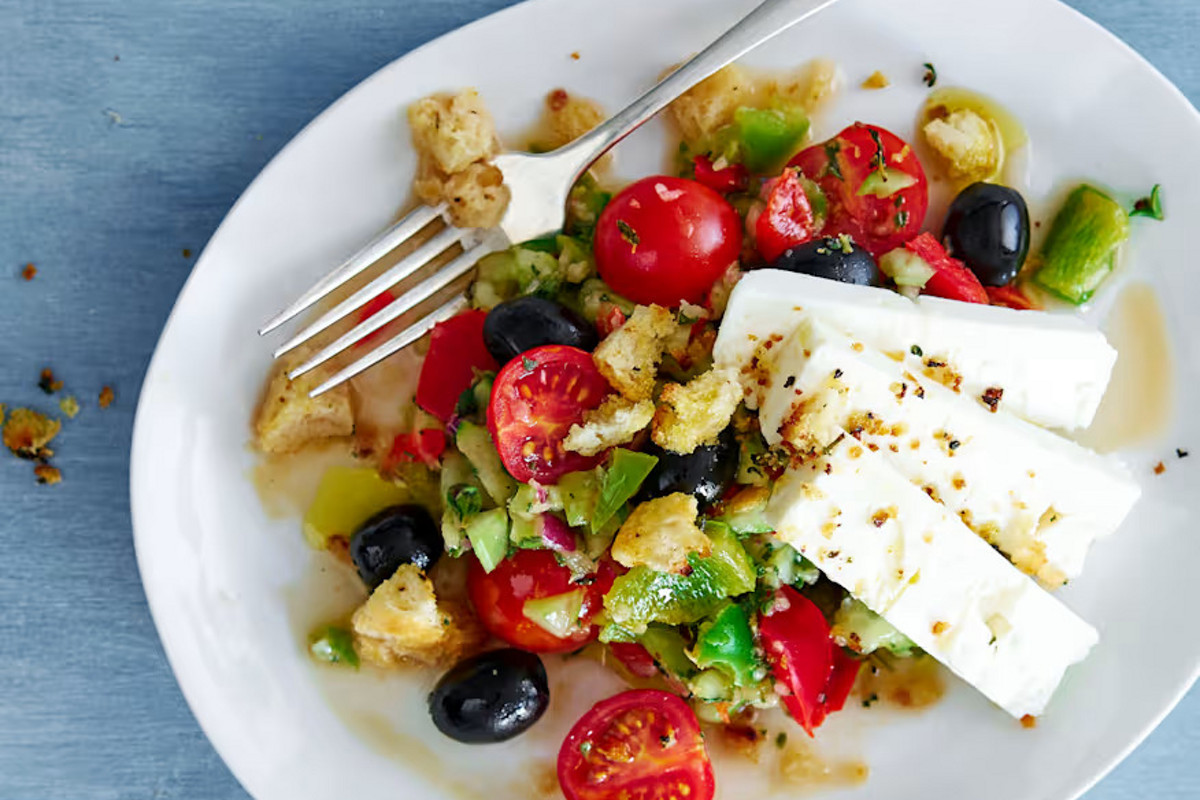 Insalata greca BMB MGZ Ago 25 MAIN