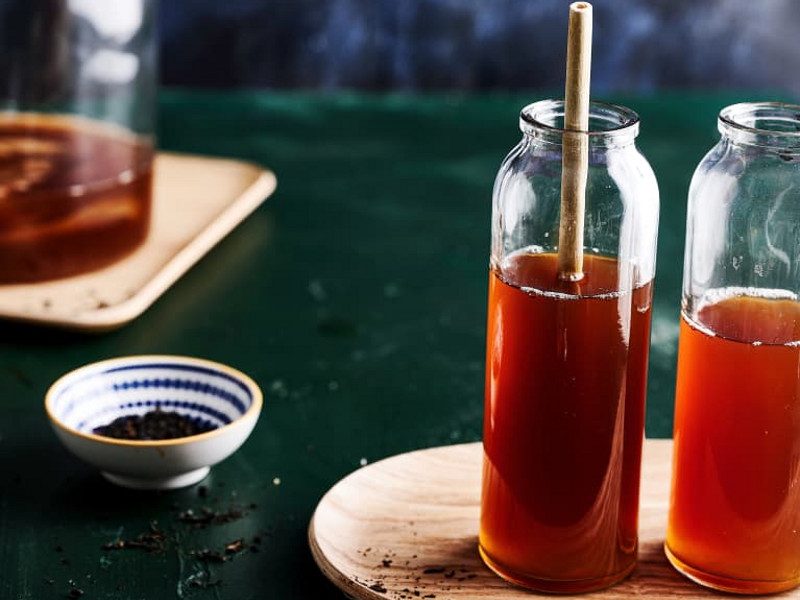 Kombucha: cos'è, benefici e ricette con Bimby®
