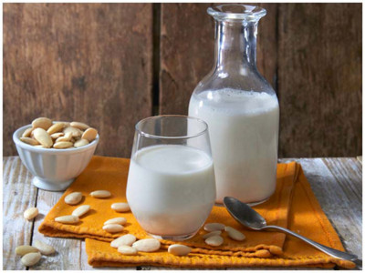 Latte  mandorla vegan bimby