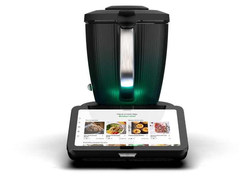 Scopri tutte le potenzialità di Bimby® TM7 ed intraprendi subito il tuo personale viaggio d’amore per la cucina. 