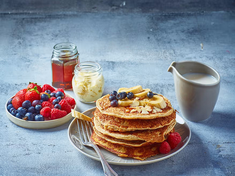 Scopri come preparare con Bimby dei pancake proteici soffici e leggeri.