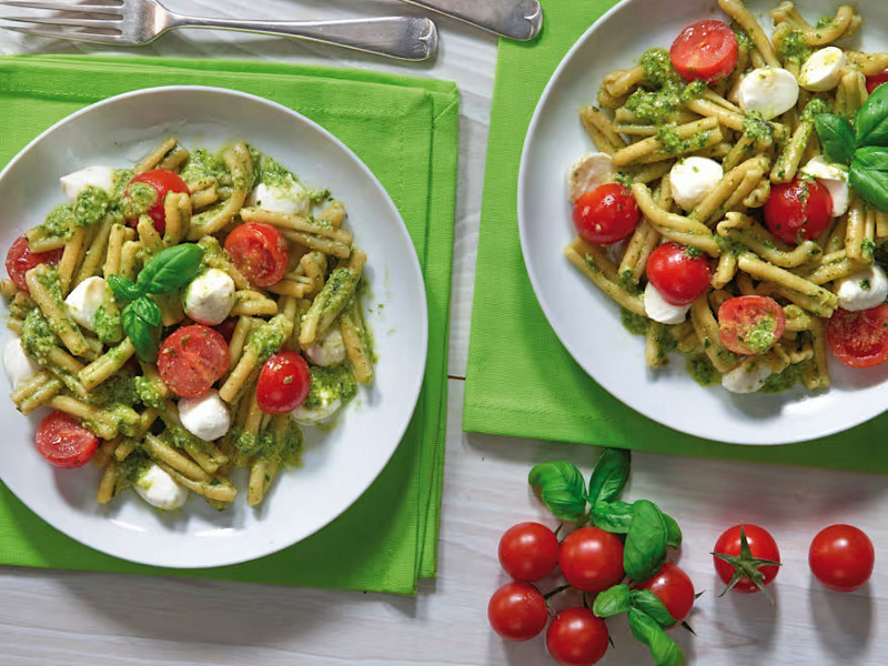 Ecco 5 ricette per preparare con Bimby una pasta fredda per l’estate.