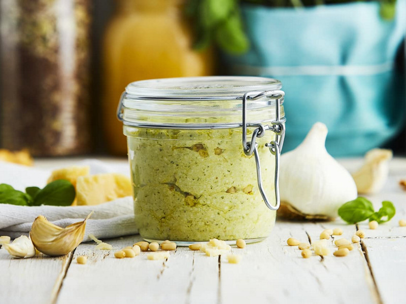 Pesto di zucchine e basilico
