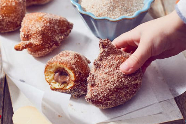 Quarkbällchen mit Nuss-Nougat-Kern