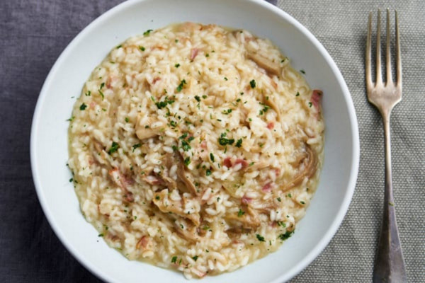 Risoto de cogumelos pleurotus com champanhe