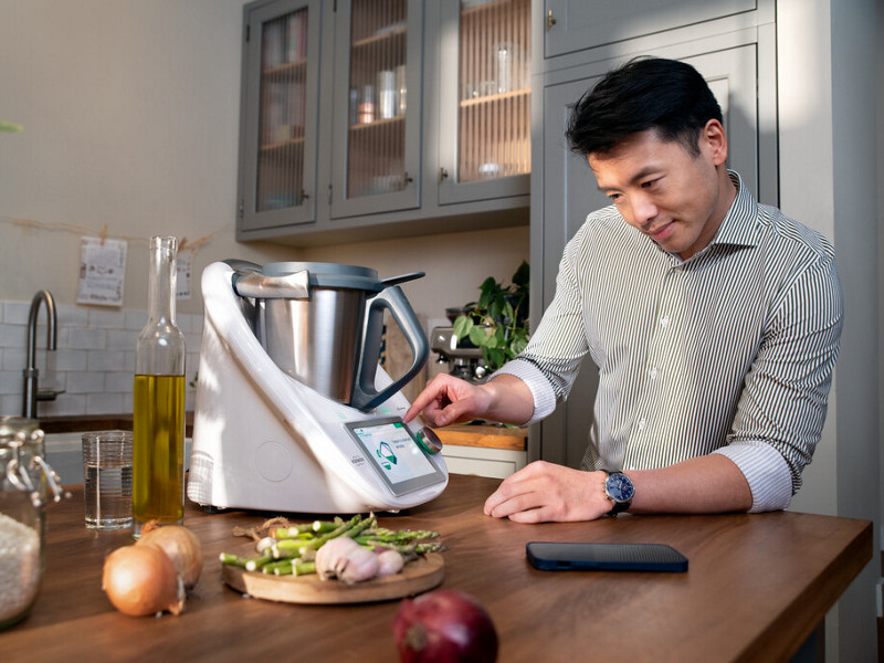 Scopri il robot da cucina più versatile: Bimby® TM6