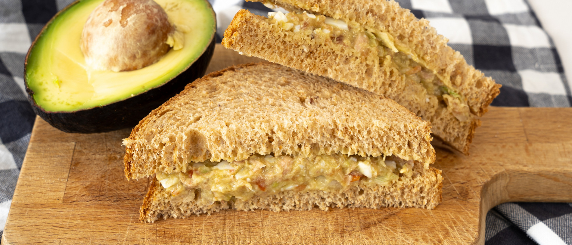 Sandwich guacamole