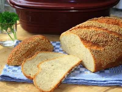 Sesam Buttermilch Brot