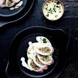 Stuffed squid sous vide with saffron sauce ID672377