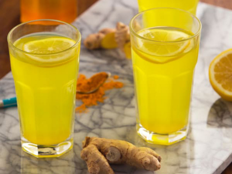 Infuso zenzero, limone e curcuma