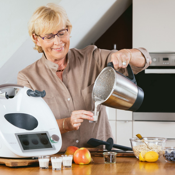 Die 64-Jährige startete 1996 bei Thermomix® und baute schon zwei Mal ein eigenes Team auf. 