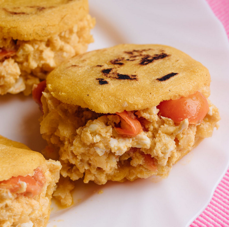  Thermomix® Thermomix® por el mundo recetas arepas de huevo perico con Thermomix® 2