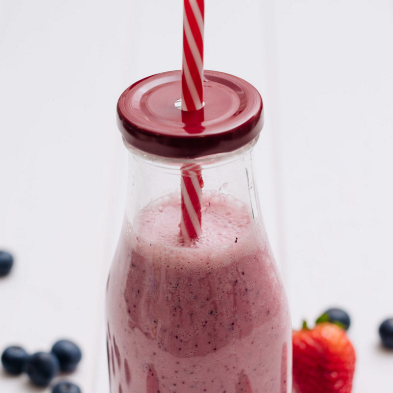  Thermomix® trucos de cocina recetas batido de fresas y arandanos con Thermomix® 2