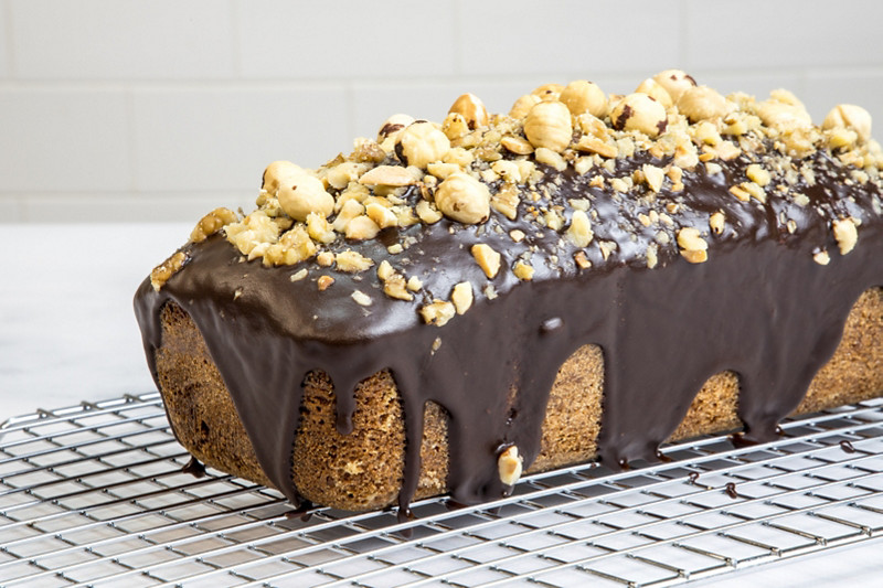  Thermomix® trucos de cocina recetas bizcocho con glaseado de chocolate y frutos secos 1