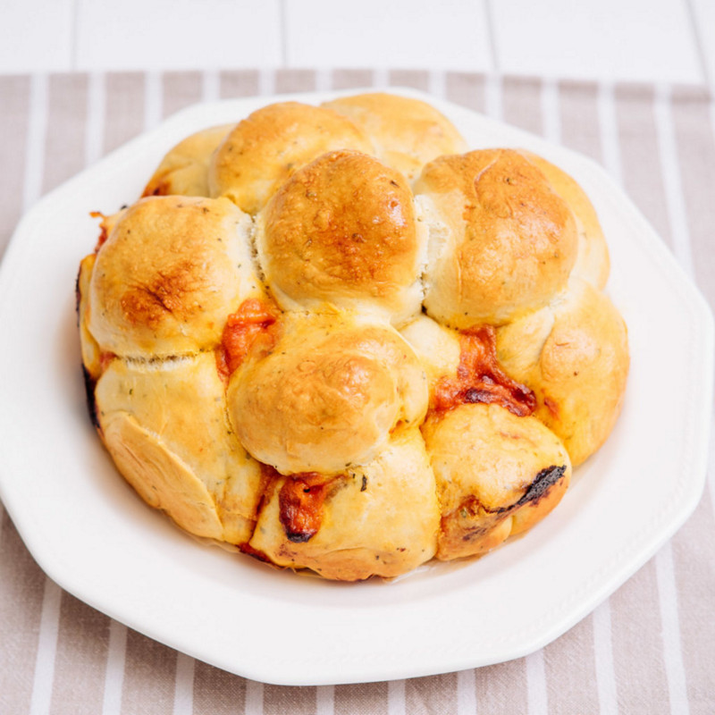  Thermomix® Thermomix® por el mundo recetas bocaditos de pizza pepperoni y parmesano 1