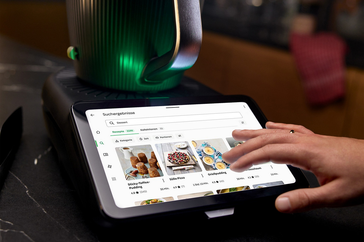 Das große 10-Zoll-Multi-Touch-Display des Thermomix® TM7