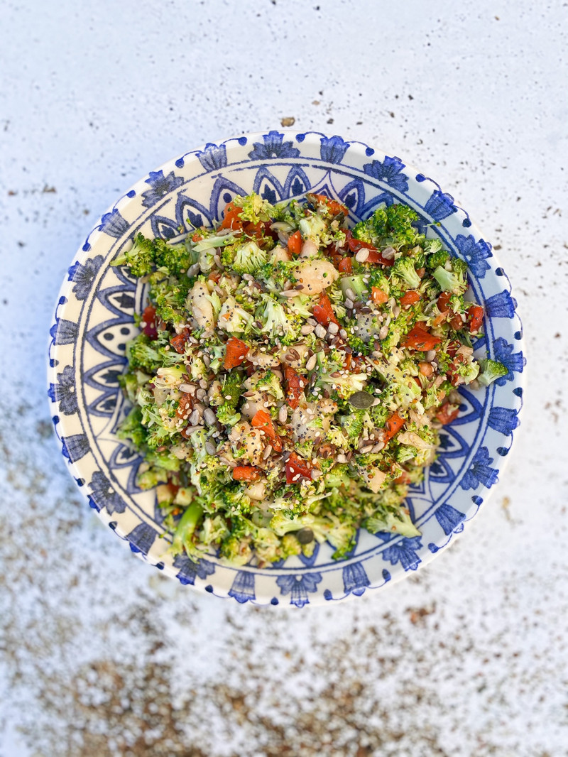  Thermomix® trucos de cocina recetas ensalada de brocoli pimiento rojo y manzana en Thermomix® 1