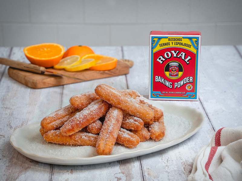 BIZCOCHO DE CHOCOLATE, DULCE DE LECHE Y NUECES