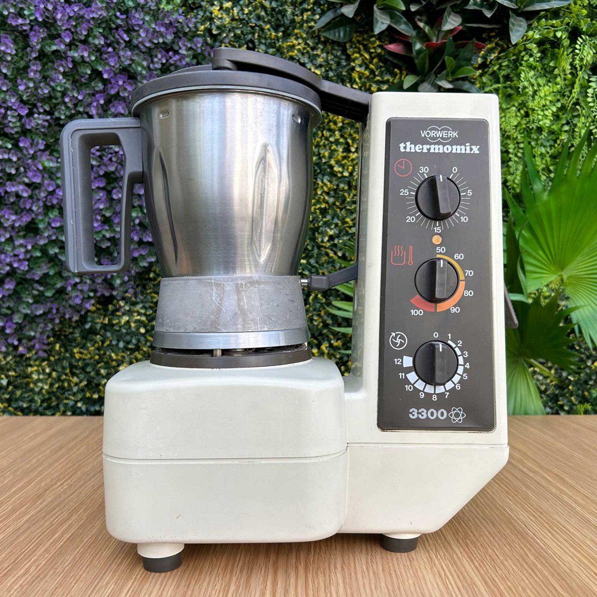 es tm3300