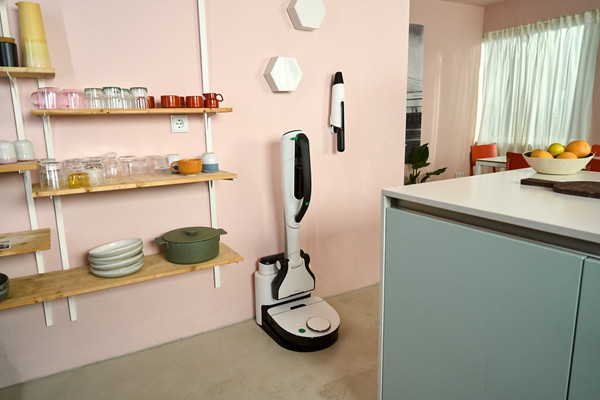Aspirateur laveur Kobold 10 units et VM7