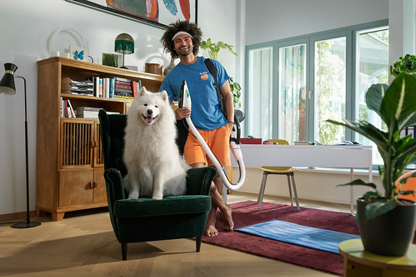 fr kobold lifestyle brosseur textiles pb7 canape fauteuil homme chien