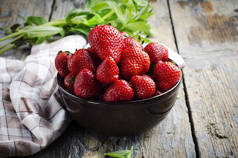 fr-thermomix-fruit-fraises-envato